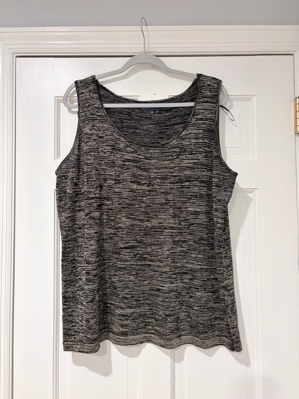 Jones New York Signature Woman Metallic Knit Tank – Size 2X